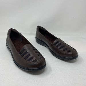 COPY - Easy Street Genesis Size 9.5 WW